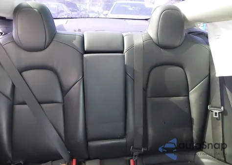 2020 Tesla Model 3 Standard Range Plus Rear-Wheel Drive/Standard Range Rear-Wheel Drive from USA, damaged, VIN 5YJ3E1EA8LF804543